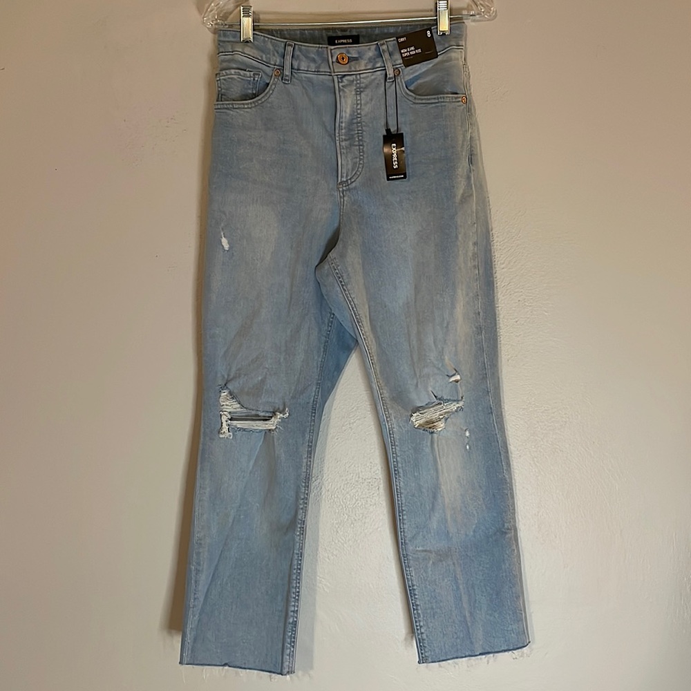 Express curvy super high rise mom jeans